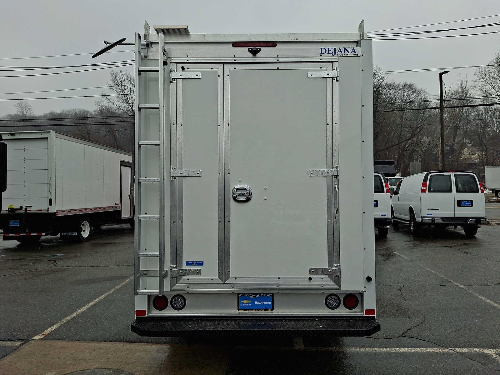 New 2026 Chevrolet Express 3500 w/ Power Convenience Package RWD image 5