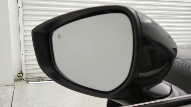 Used 2023 MAZDA CX-30 AWD 2.5 S w/ Premium Package image 12