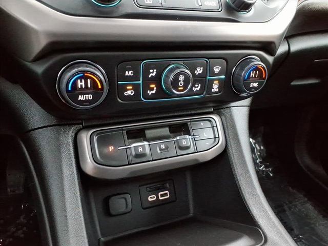 Used 2023 GMC Acadia AT4 w/ Technology Package image 34