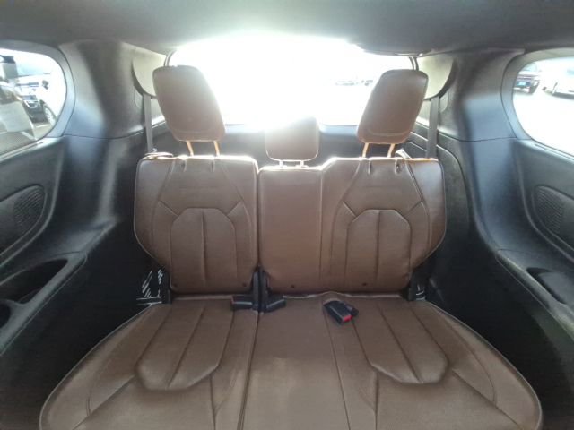 Used 2020 Chrysler Pacifica Limited w/ Advanced Safetytec Group image 28