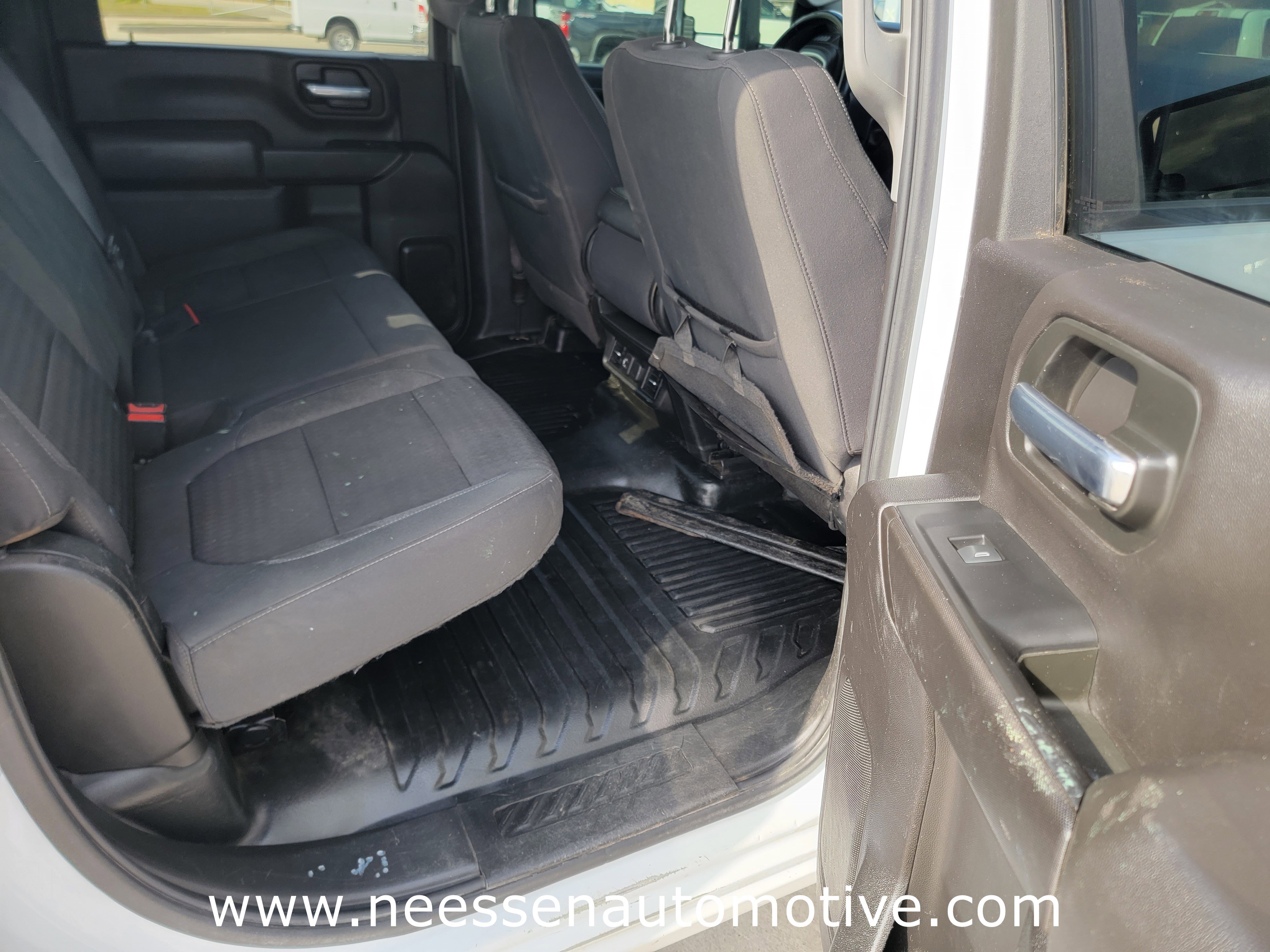 Used 2022 Chevrolet Silverado 2500 LT w/ Convenience Package image 12