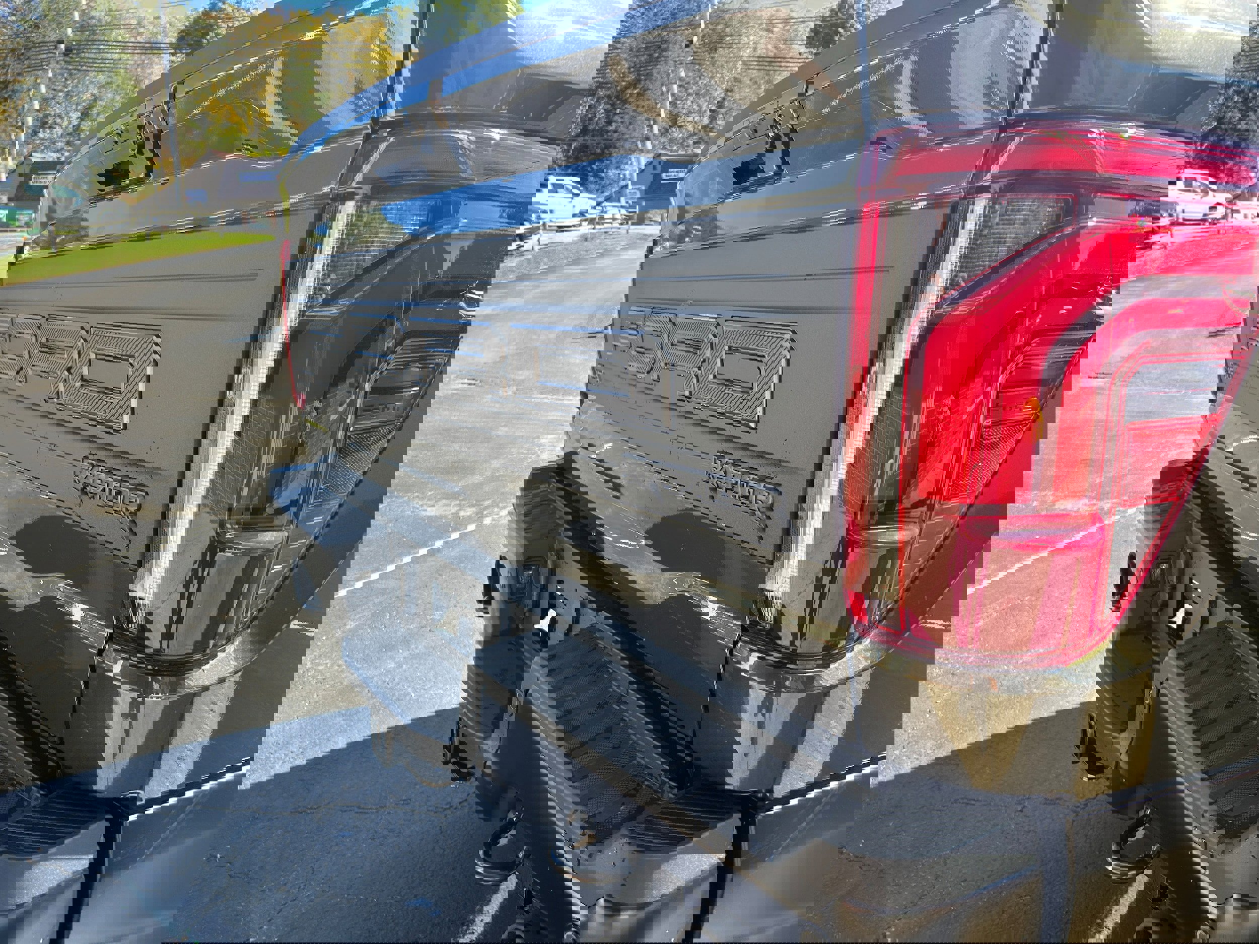 New 2025 Ford F150 Raptor image 28