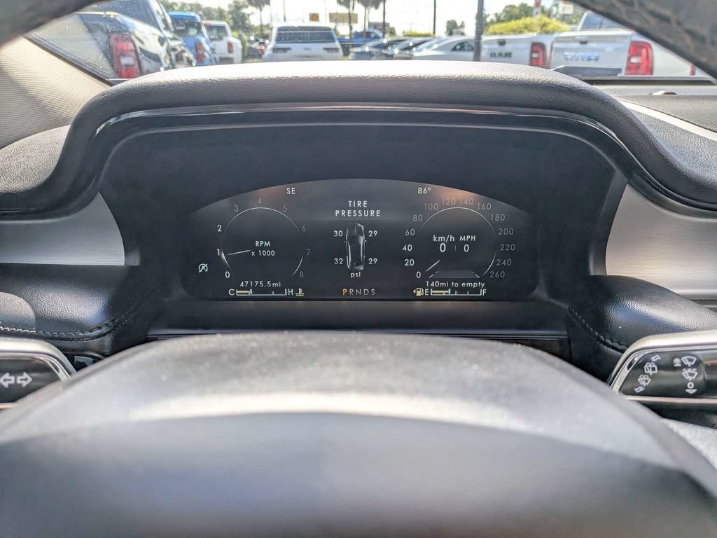 Used 2023 Lincoln Nautilus AWD w/ Premium Package image 25