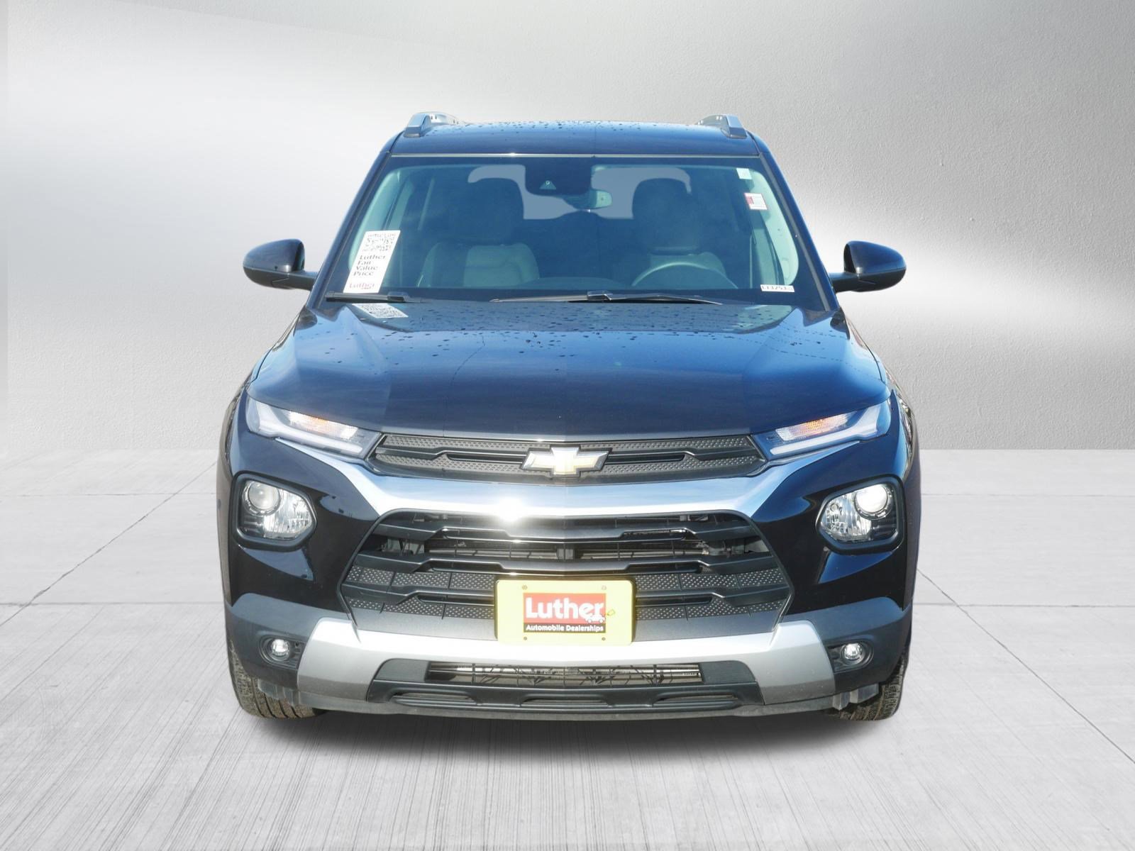 Used 2023 Chevrolet TrailBlazer LT image 2