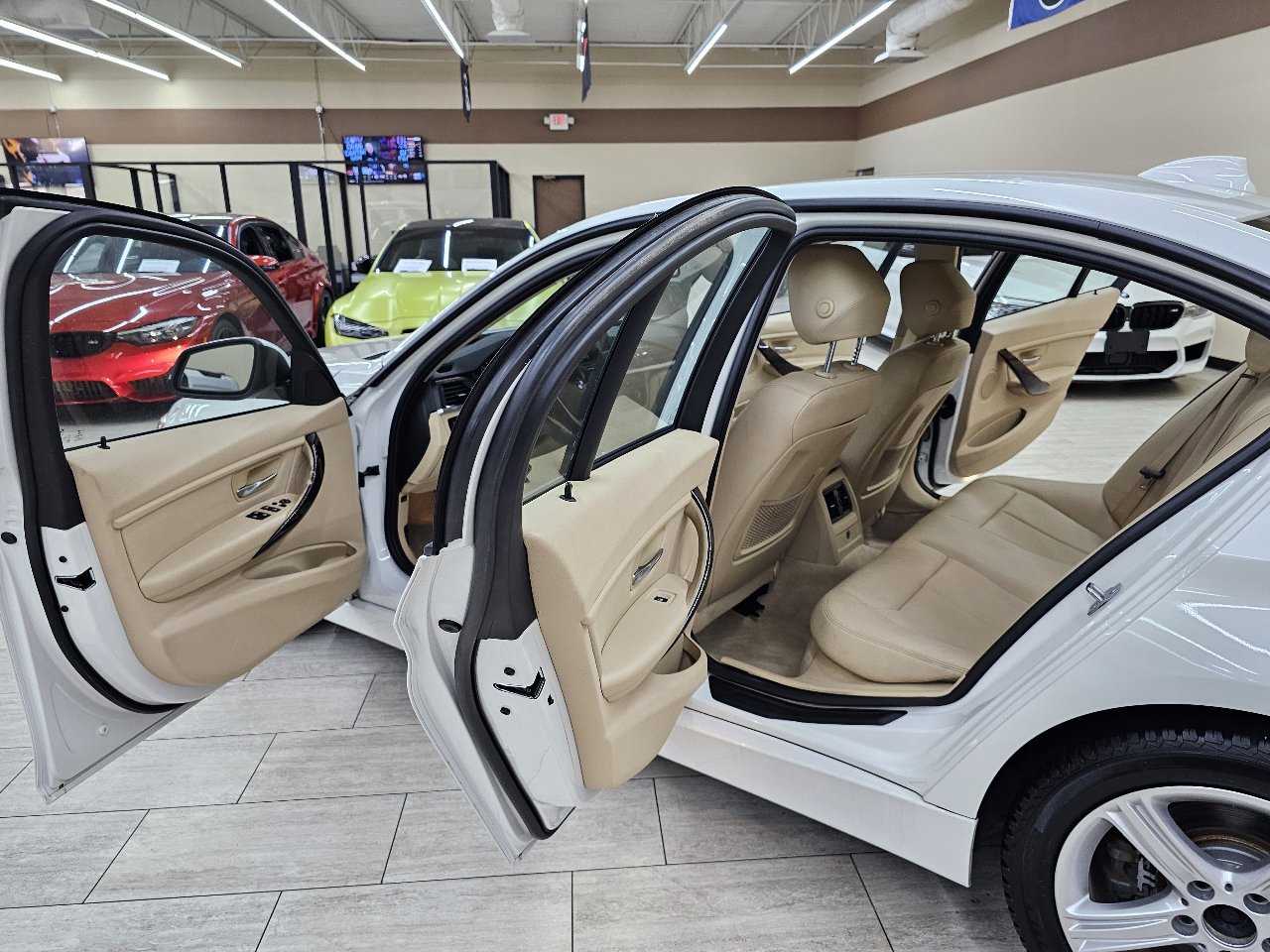 Used 2014 BMW 328i Sedan image 16