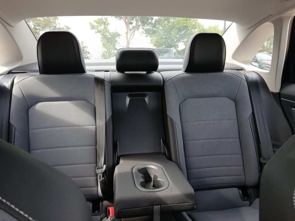 New 2027 Volkswagen Jetta SE FWD image 23