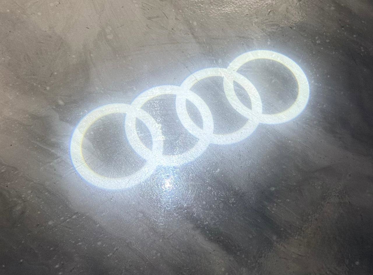 Used 2020 Audi Q3 2.0T Prestige w/ Prestige Package image 18