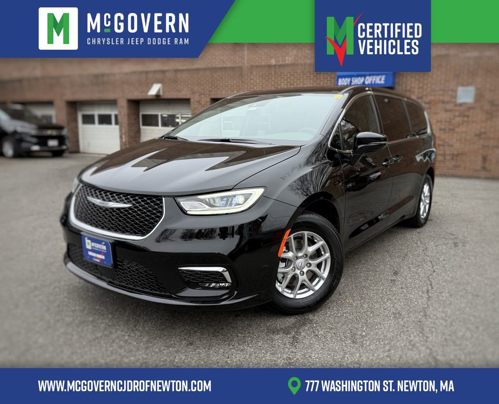 New 2026 Chrysler Pacifica Select FWD image 1