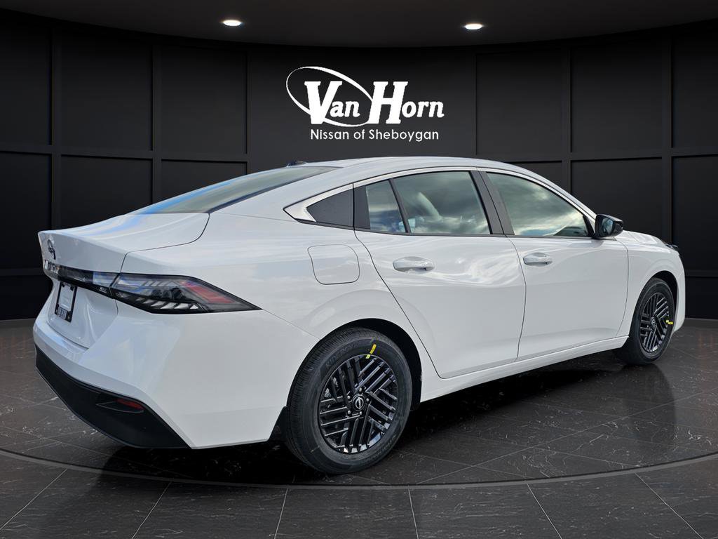 New 2026 Nissan Sentra SV image 3