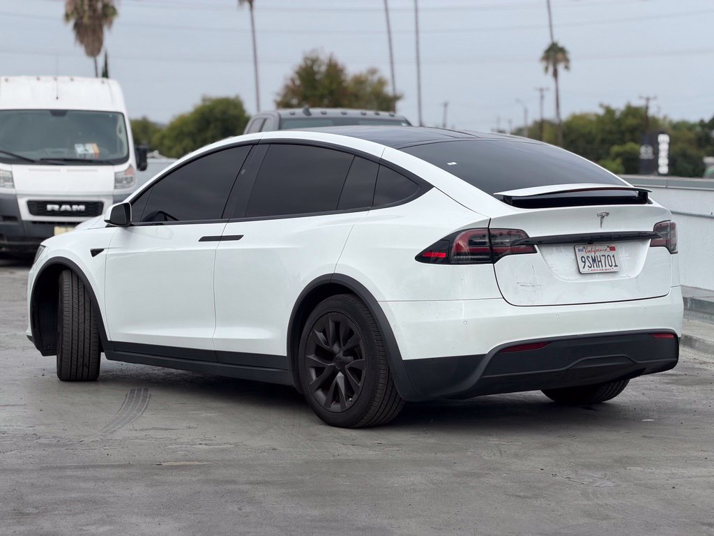 Used 2023 Tesla Model X AWD/4WD image 3
