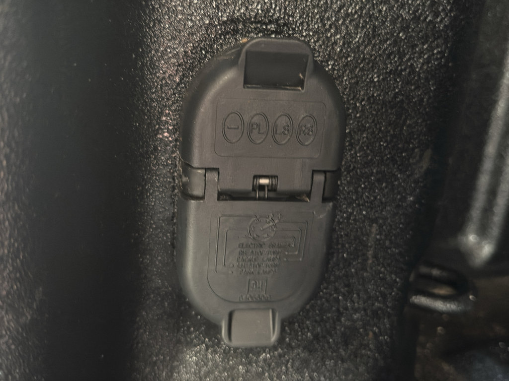 Used 2026 GMC Sierra 3500 SLE image 18