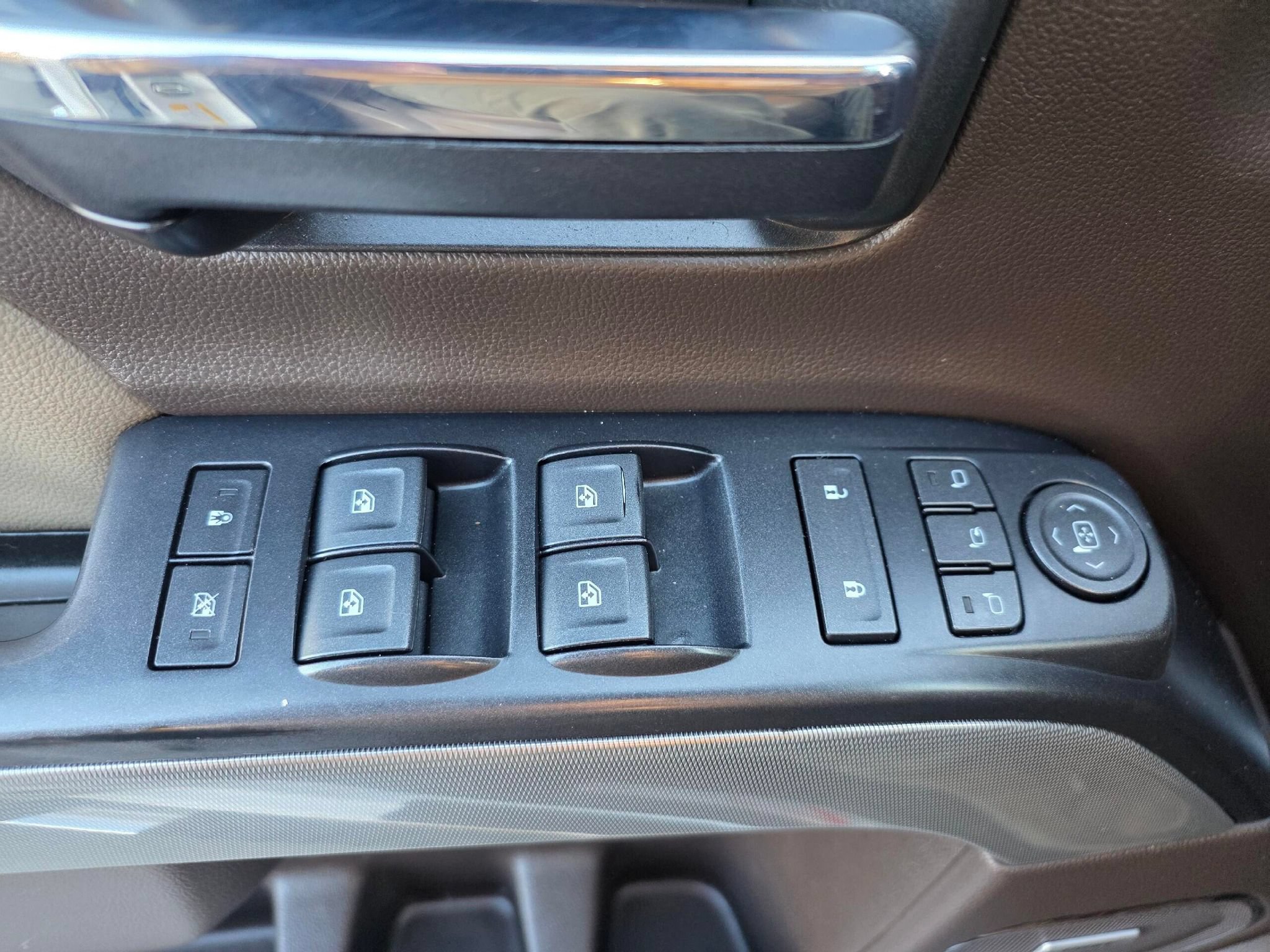 Used 2019 Chevrolet Silverado 3500 LTZ w/ Duramax Plus Package AWD/4WD image 25