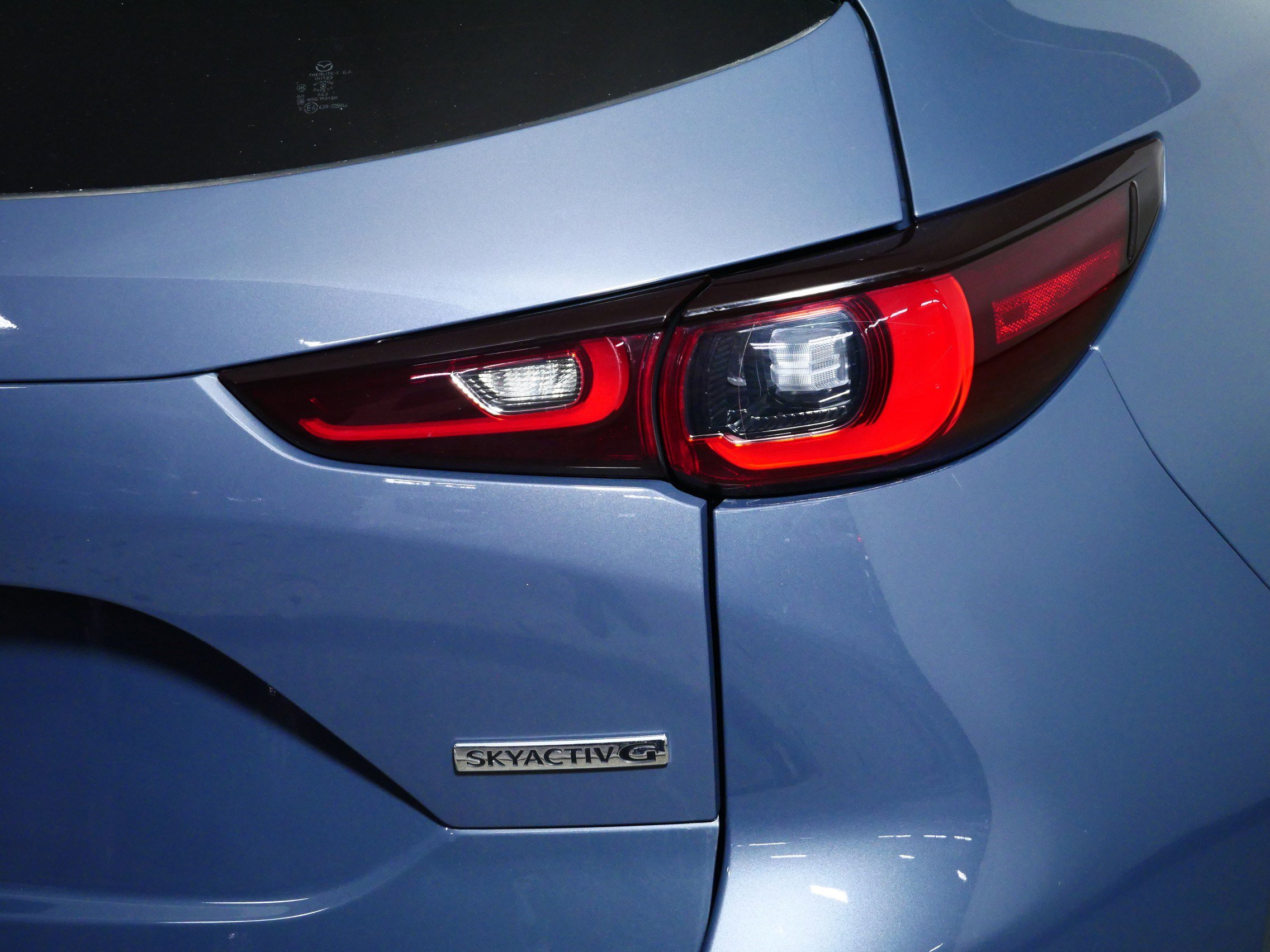 Used 2025 MAZDA CX-5 Carbon Edition image 17