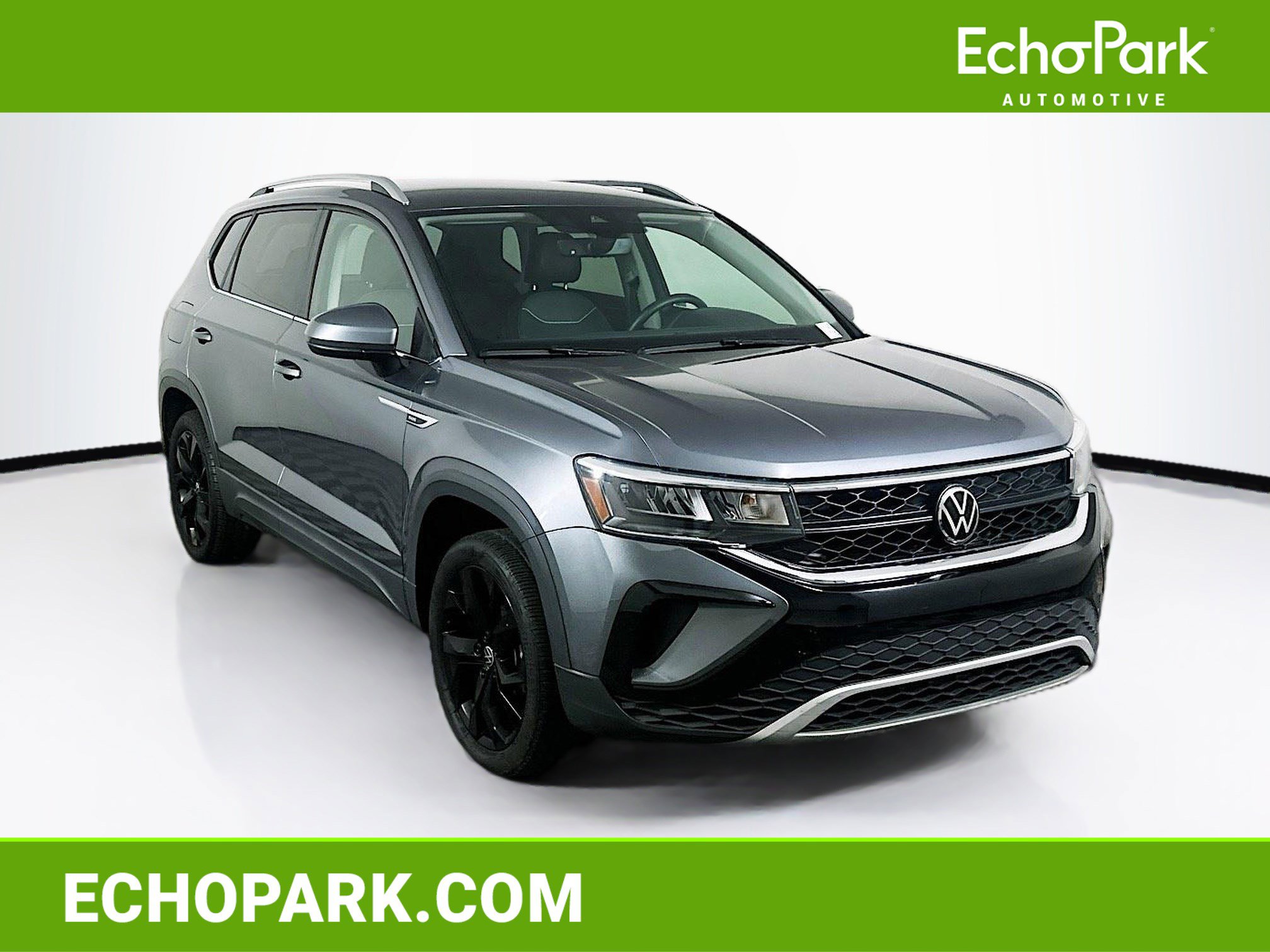 Used 2024 Volkswagen Taos SE w/ Black Wheel Package