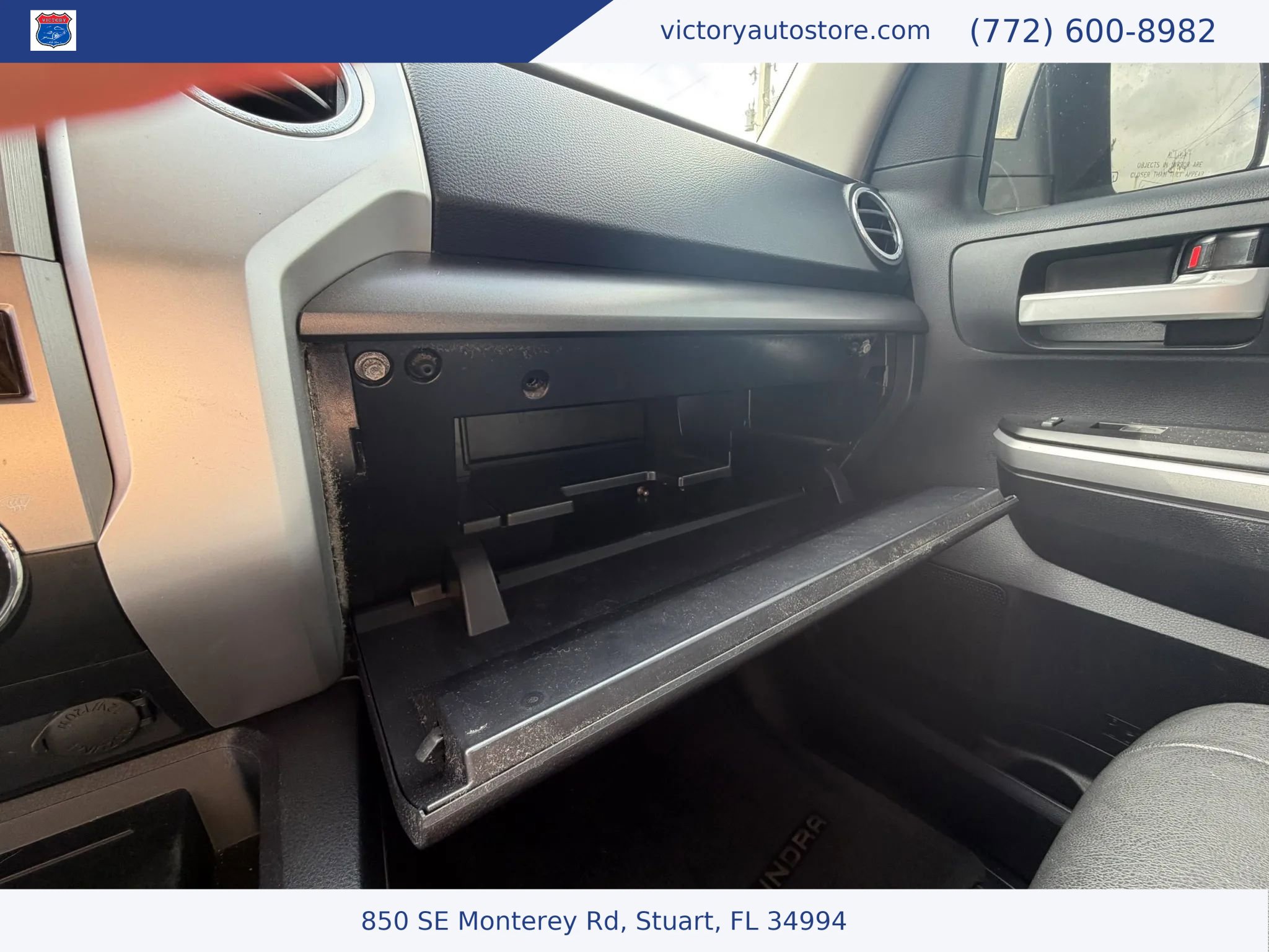 Used 2017 Toyota Tundra SR5 w/ SR5 Upgrade Package AWD/4WD image 41