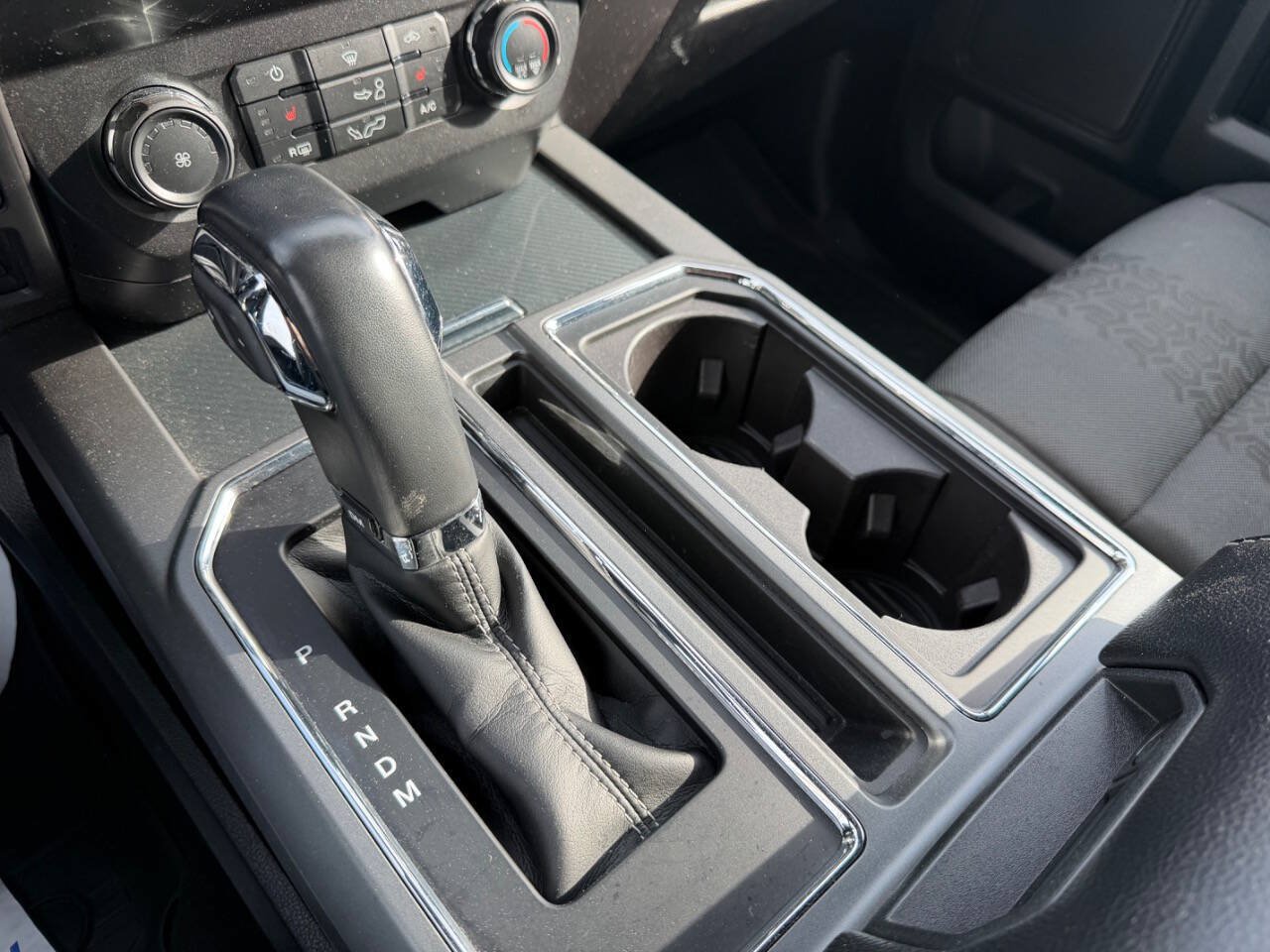 Used 2019 Ford F150 XLT w/ Equipment Group 302A Luxury AWD/4WD image 14