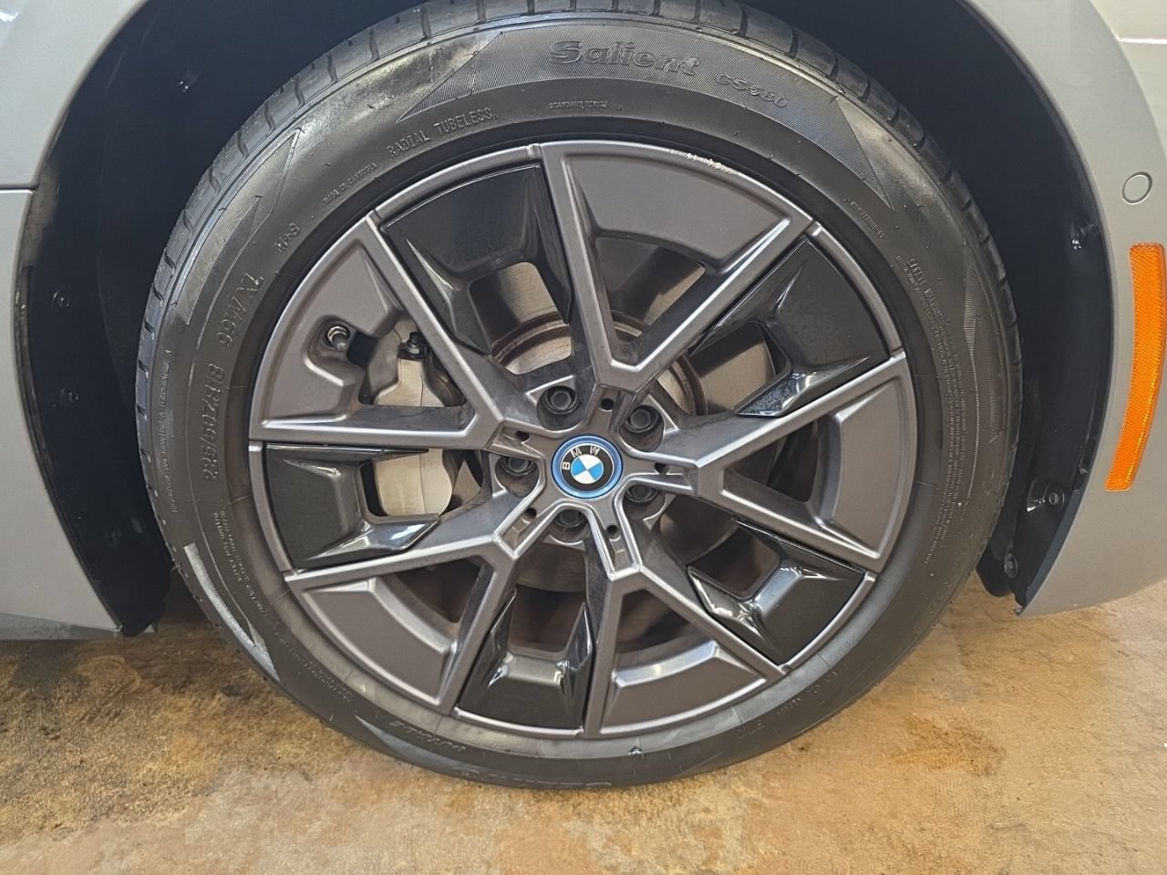 Used 2024 BMW i4 xDrive40i AWD/4WD image 18