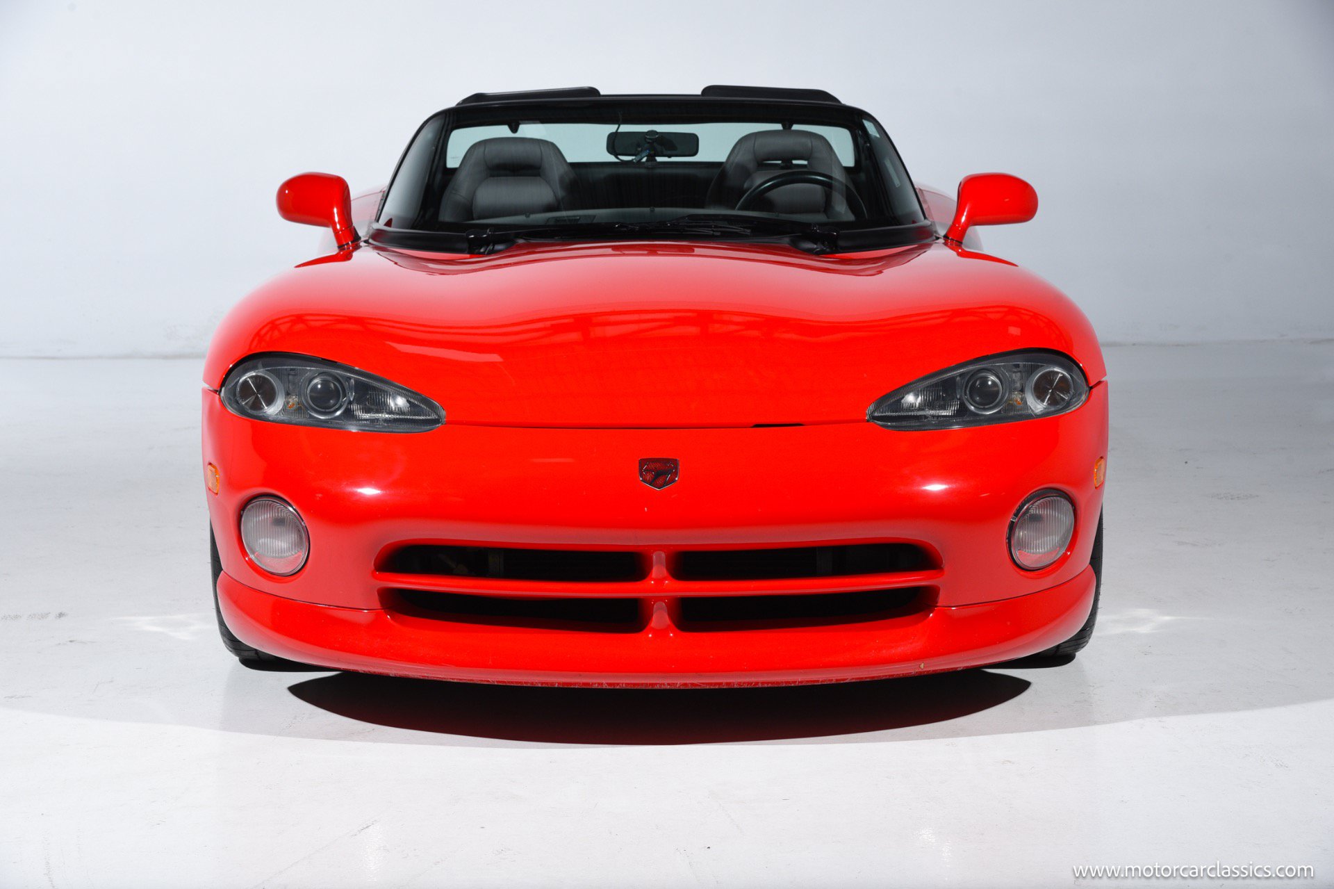 Used 1994 Dodge Viper RT/10 RWD image 2