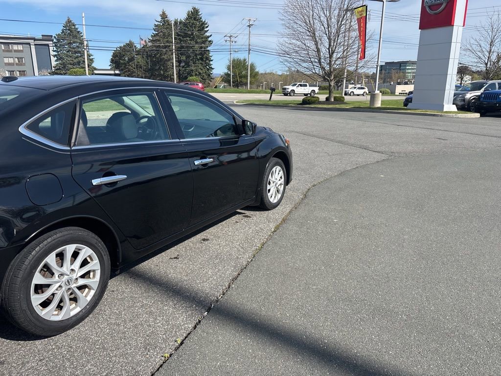 Used 2019 Nissan Sentra SV FWD image 8