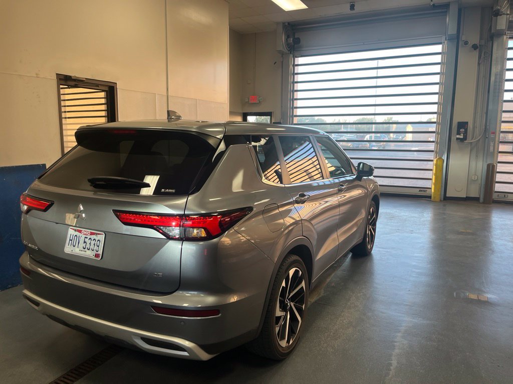 Used 2022 Mitsubishi Outlander SE AWD/4WD image 8