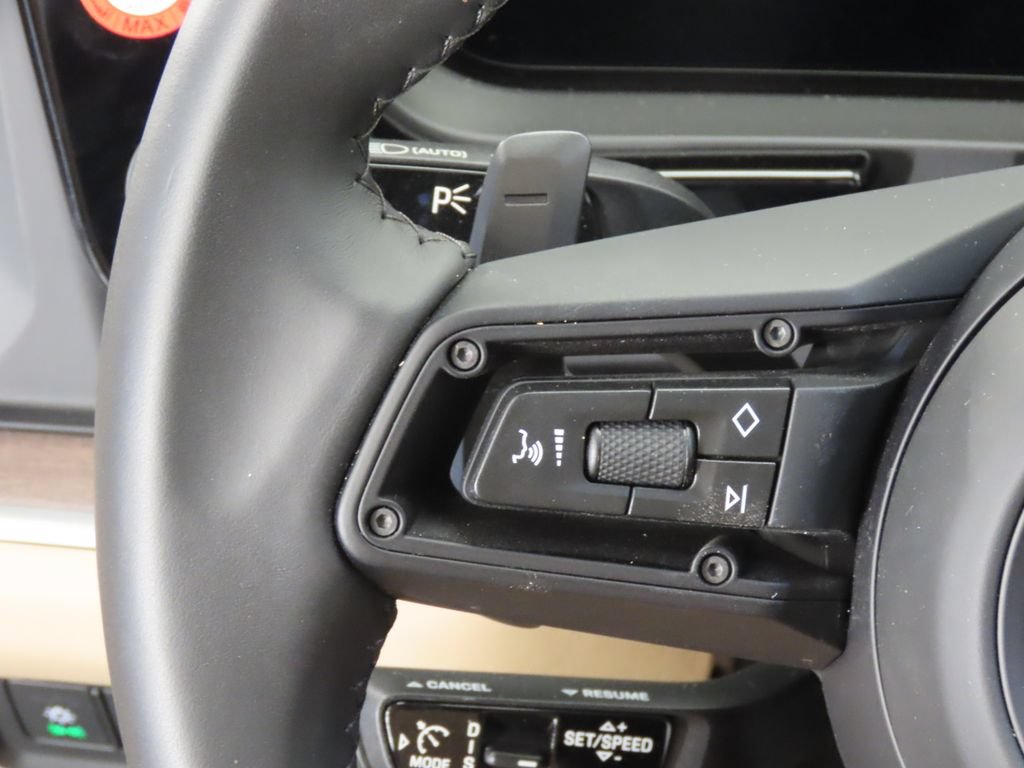 Certified 2026 Porsche Cayenne S AWD/4WD image 19