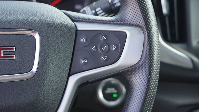 Used 2024 GMC Terrain SLE image 27