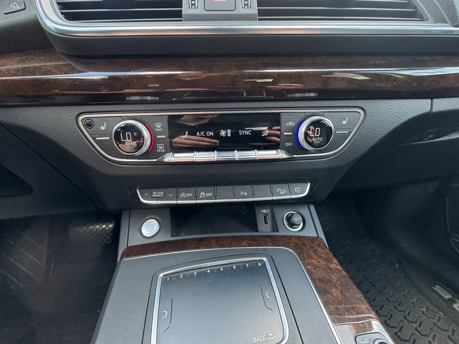 Used 2018 Audi Q5 2.0T Premium Plus w/ Premium Plus Package AWD/4WD image 14