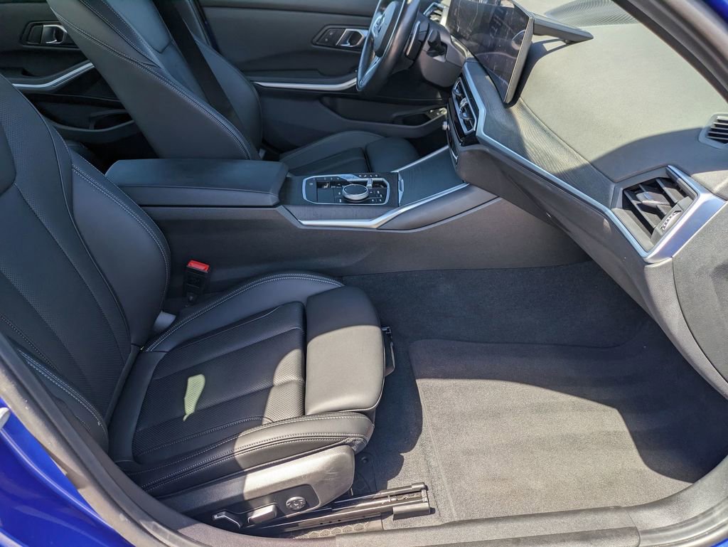 Used 2024 BMW 330e image 30