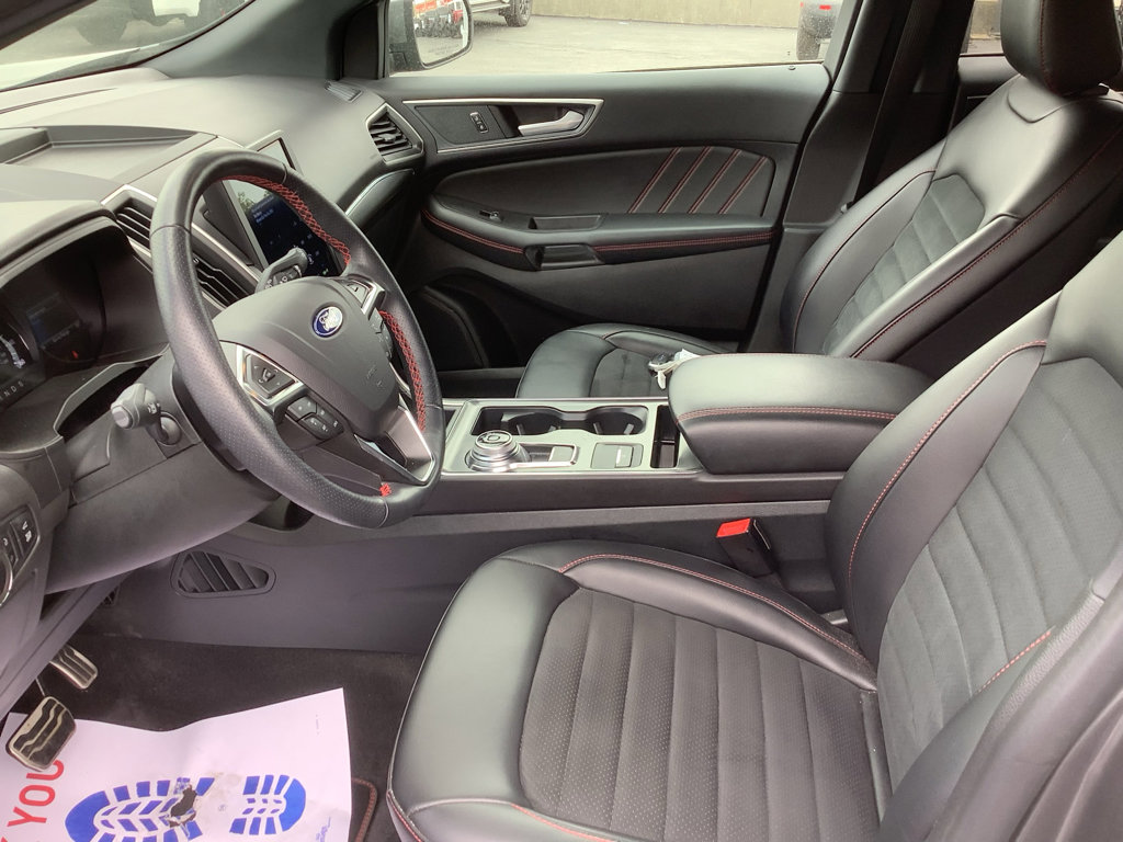Used 2024 Ford Edge ST-Line image 10