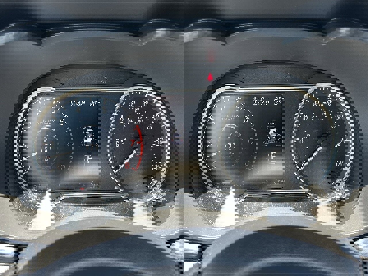 New 2025 Nissan Versa SV w/ Trunk Package image 31