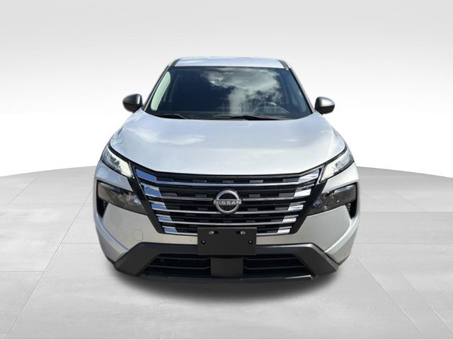 Used 2024 Nissan Rogue S AWD/4WD image 8