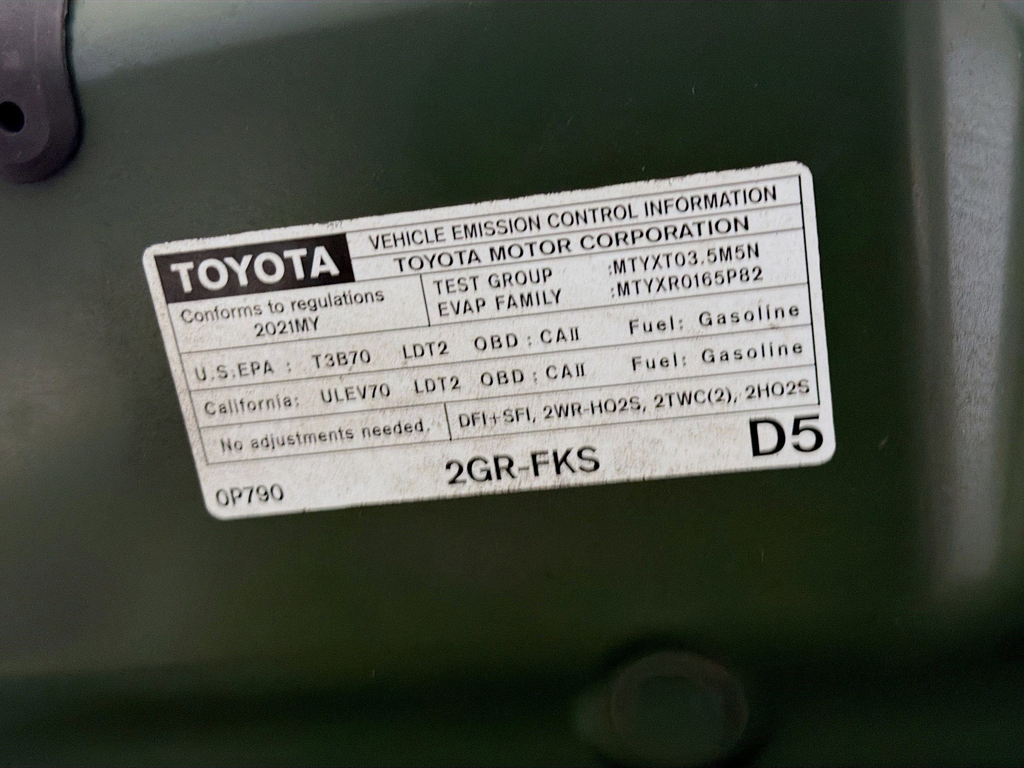 Used 2021 Toyota Tacoma SR5 w/ Trail Edition image 17