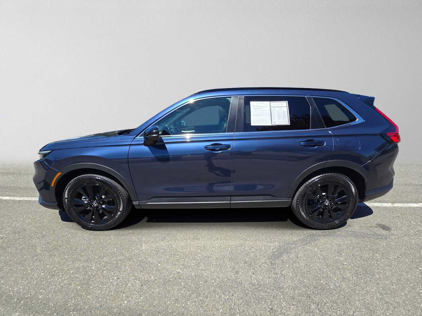 Used 2025 Honda CR-V Sport Touring image 6