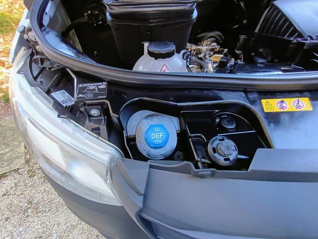 Used 2025 Mercedes-Benz Sprinter 2500 image 72