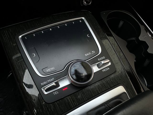 Used 2018 Audi Q7 3.0T Premium Plus w/ Premium Plus Package image 31