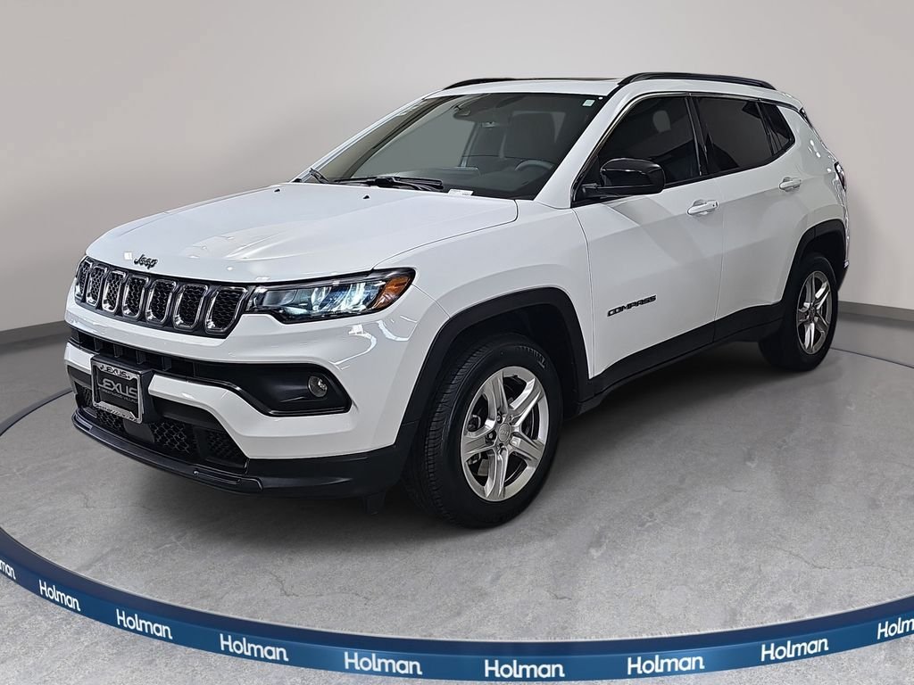 Used 2024 Jeep Compass Latitude w/ Sun and Sound Group