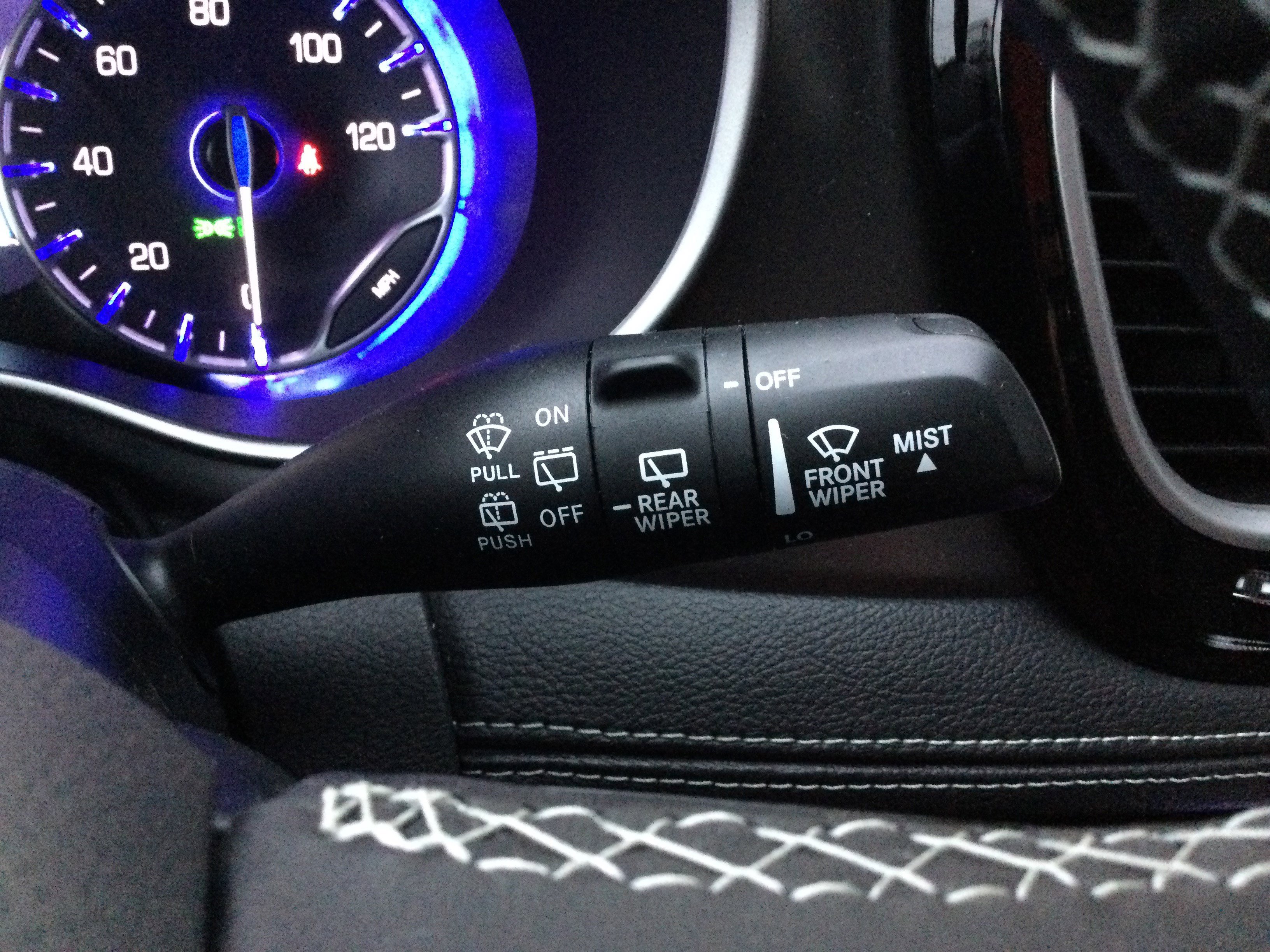 New 2026 Chrysler Pacifica Select image 16