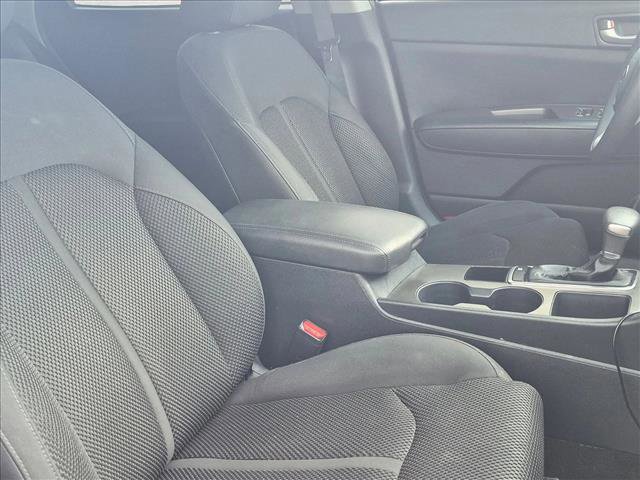 Used 2020 Kia Optima LX FWD image 19