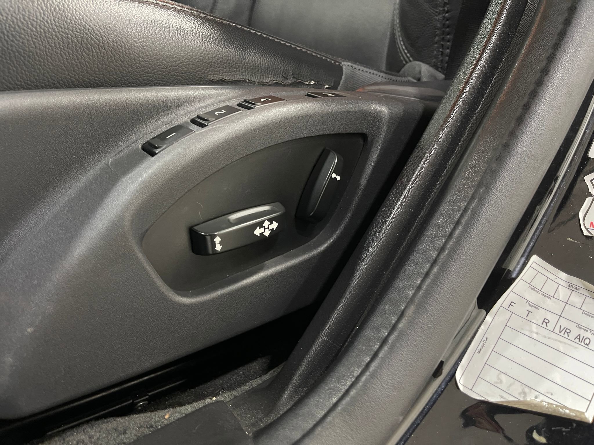 Used 2016 Volvo V60 T5 Premier image 15