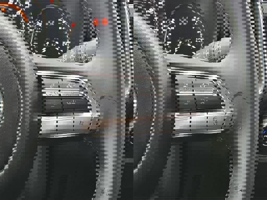 Used 2024 MAZDA CX-50 AWD 2.5 S w/ Preferred Package image 11