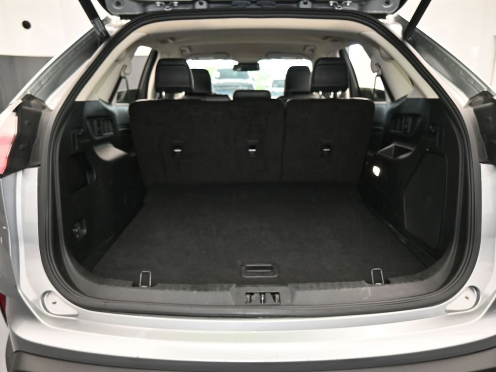 Used 2022 Ford Edge Titanium w/ Equipment Group 301A image 40