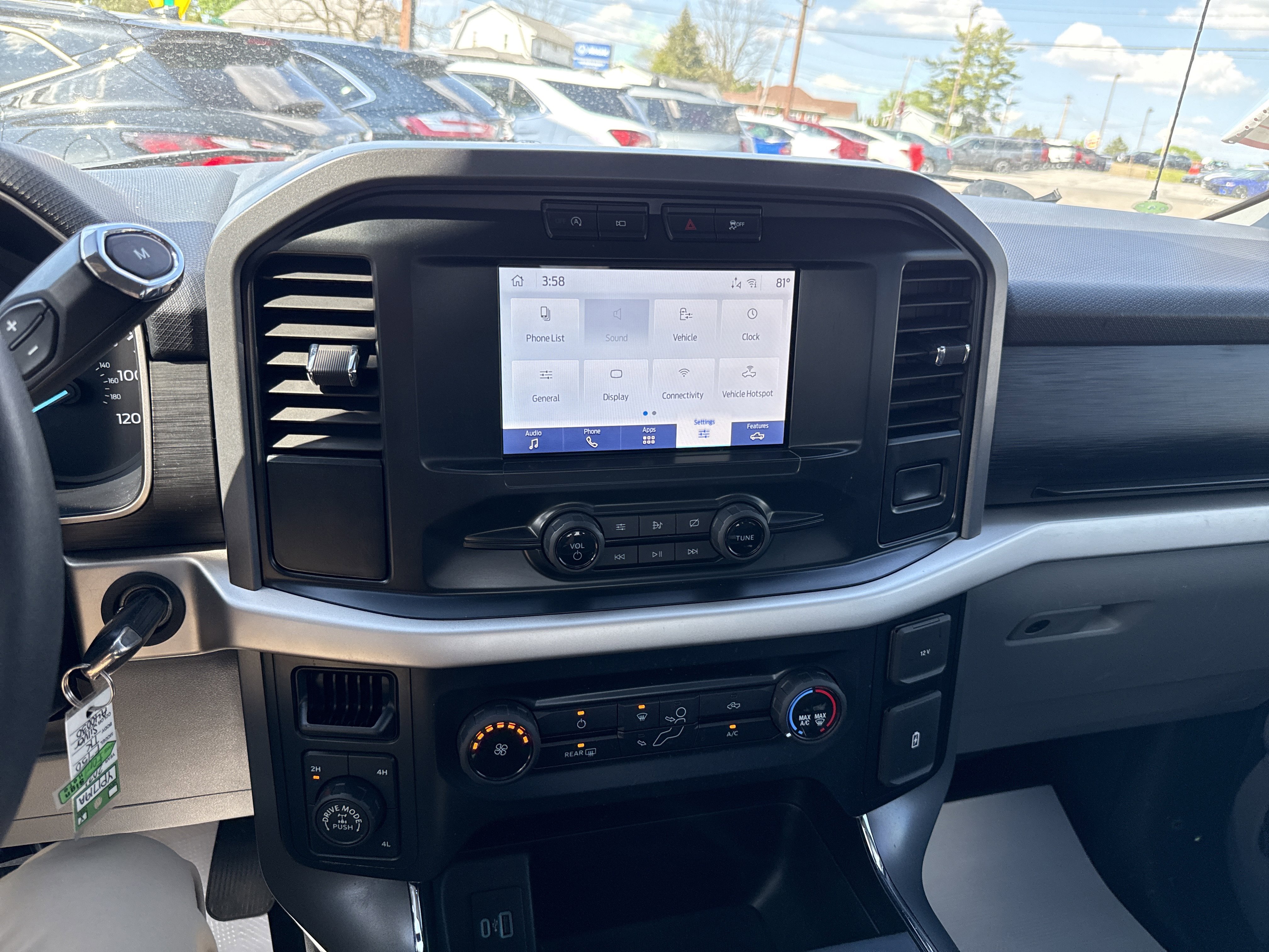 Used 2021 Ford F150 XLT AWD/4WD image 21
