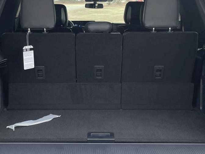 New 2026 Ford Expedition Platinum w/ Stealth Appearance Package AWD/4WD image 10