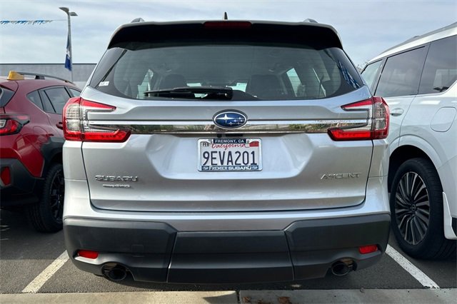 Used 2023 Subaru Ascent Base image 4