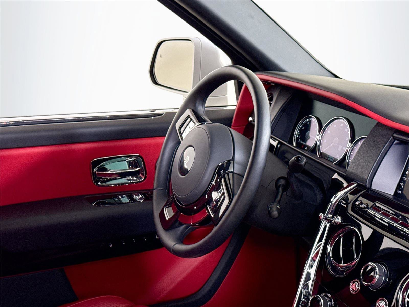 Used 2024 Rolls-Royce Cullinan image 39