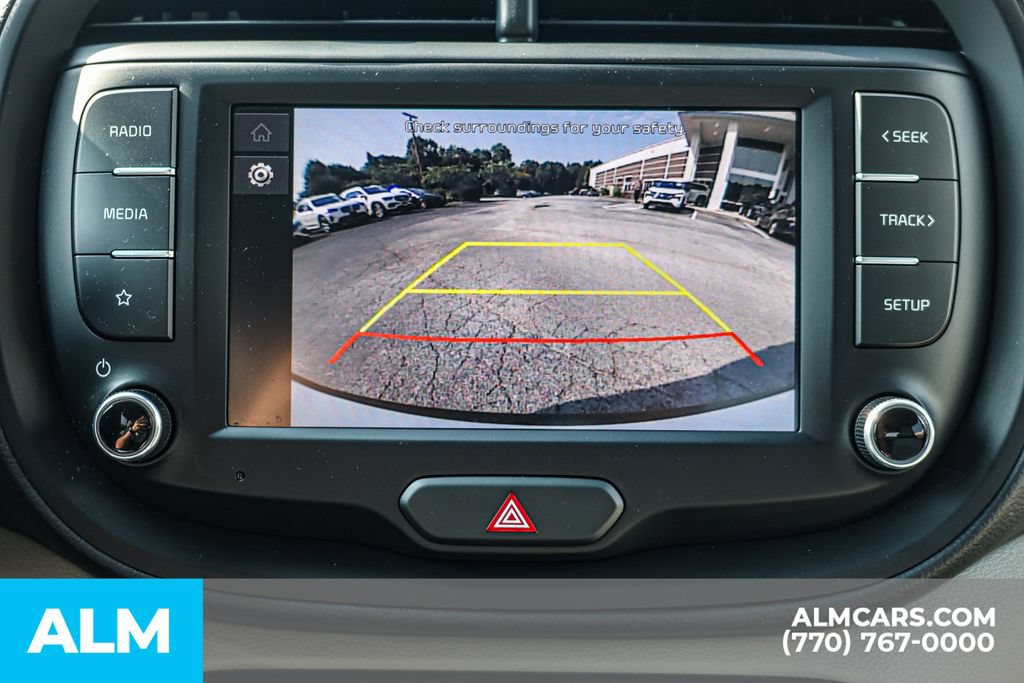 Used 2025 Kia Soul LX w/ LX Technology Package FWD image 35