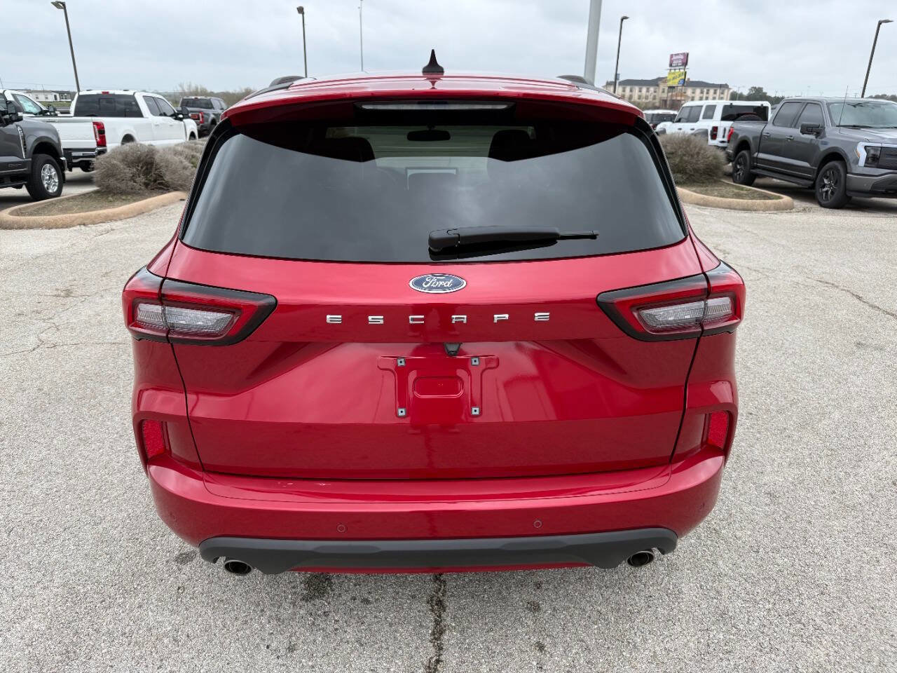 Used 2023 Ford Escape ST-Line w/ Tech Pack #1 image 4