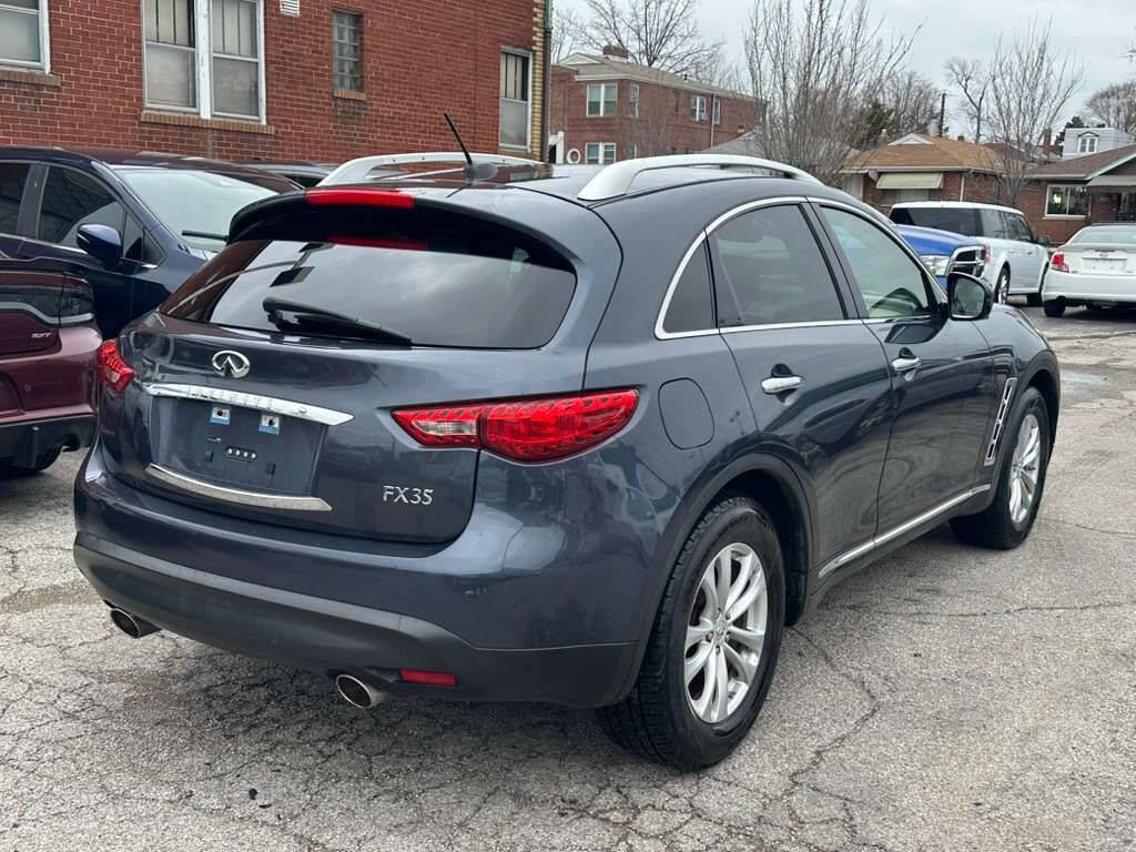 Used 2011 INFINITI FX35 2WD w/ Premium Pkg image 7
