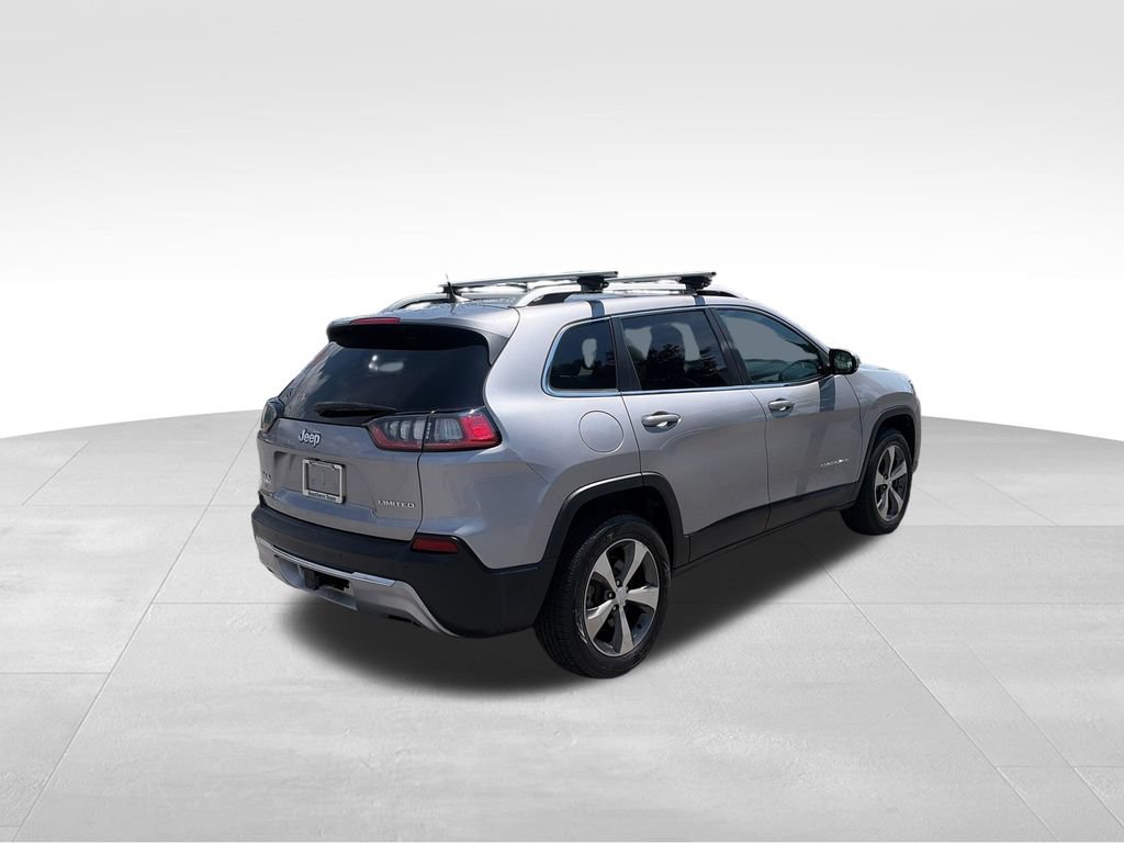 Used 2019 Jeep Cherokee Limited w/ Trailer Tow Group AWD/4WD image 6