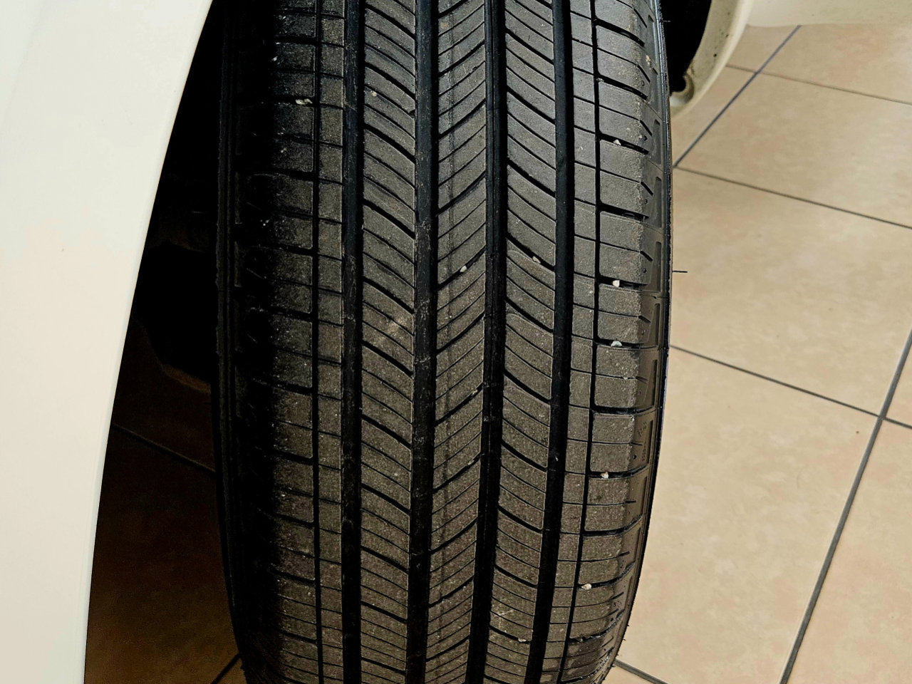 Used 2011 Toyota RAV4 Limited image 32